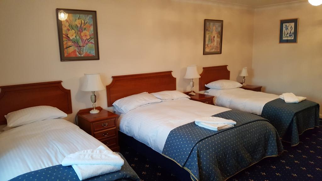 ניוברי The Pilgrim'S Guest House מראה חיצוני תמונה