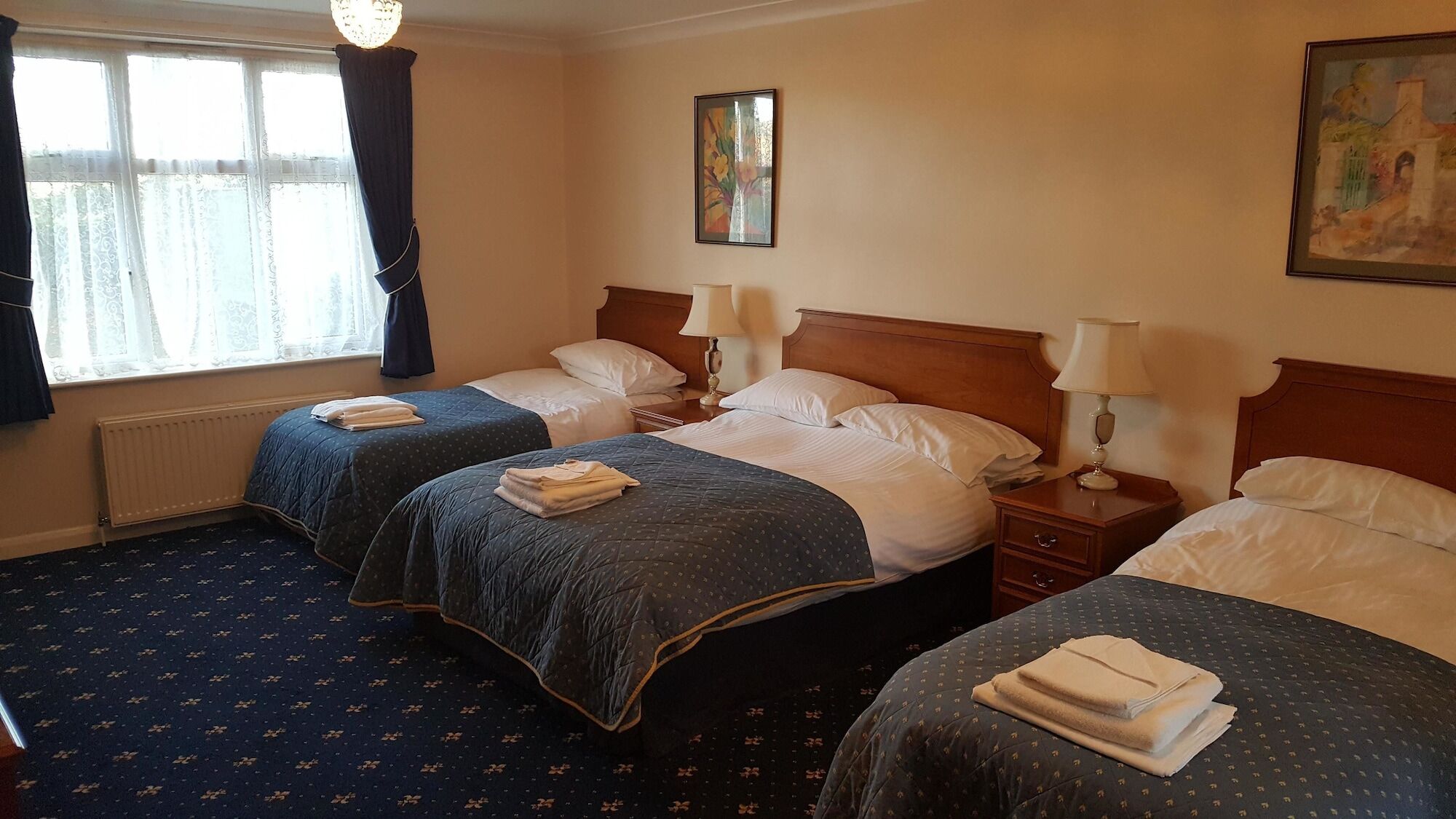 ניוברי The Pilgrim'S Guest House מראה חיצוני תמונה